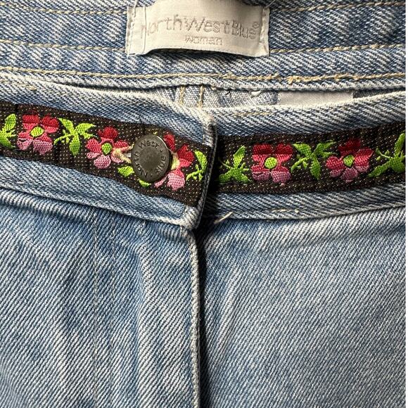 NorthWest Blue Woman Denim Jeans Floral Embroidered Wide Flare Leg Boho Sz 22W - Picture 4 of 15